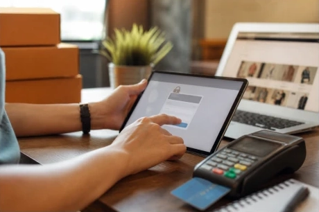 Integración de pagos en un flujo digital de cobro y operación.